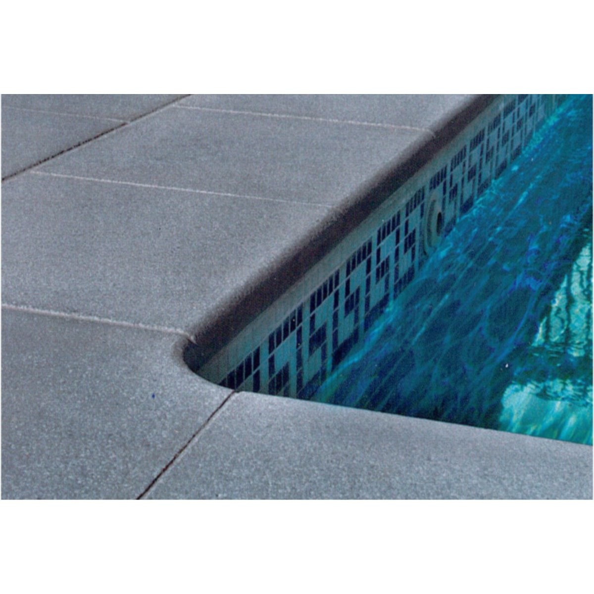 Extensamente Logro Preferencia Borde de piscina de hormigón, antideslizante, ancho 50 cm. - Pref. Alarcón